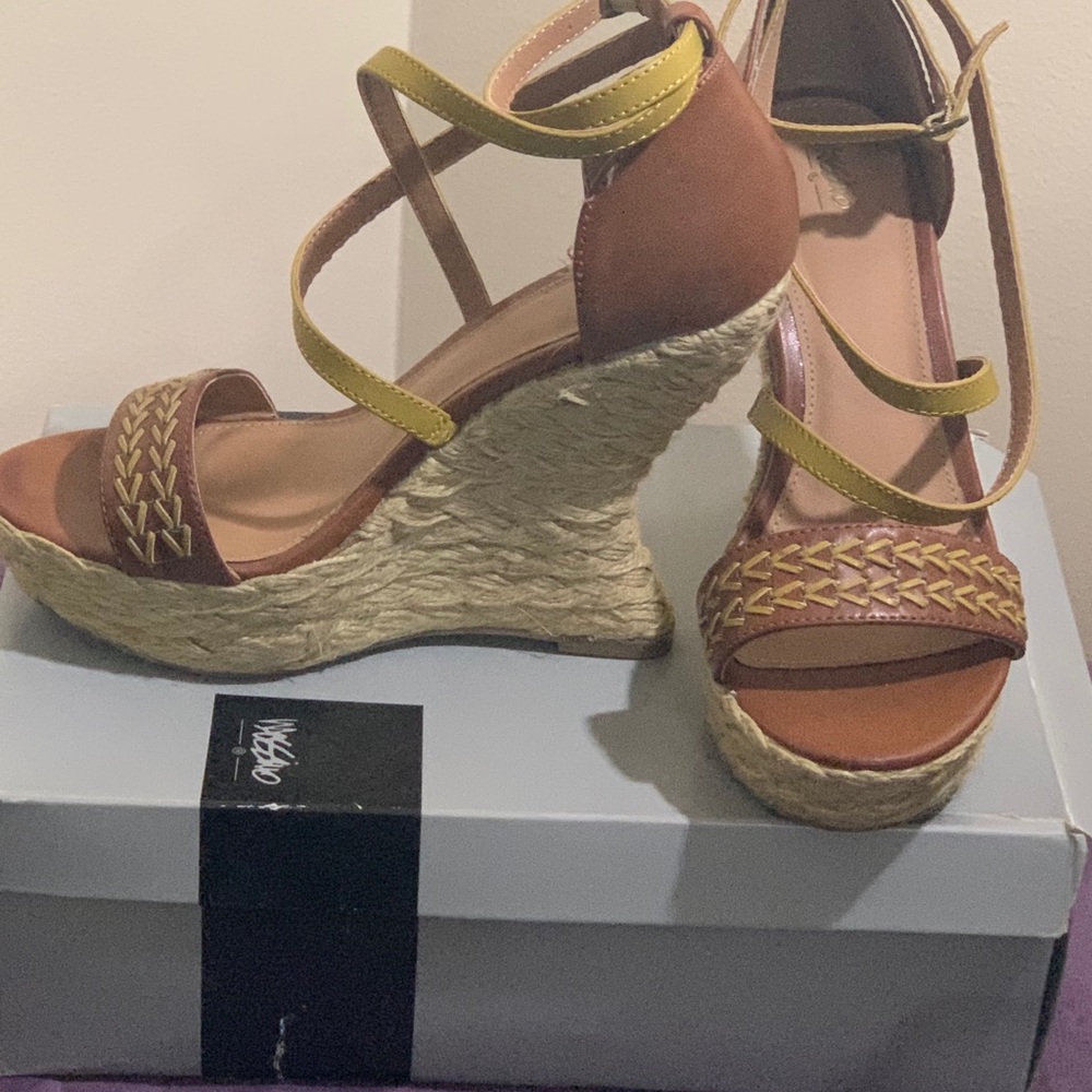 Vergie Style Heel with Ankle Strap